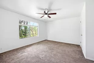 925 E Creek Hill Ln S, Midvale, UT 84047 - Photo 9