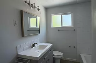 375 E 10560 S, Sandy, UT 84070 - Photo 7
