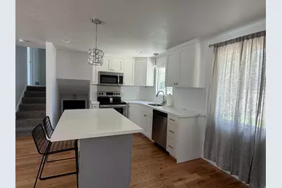 375 E 10560 S, Sandy, UT 84070 - Photo 5