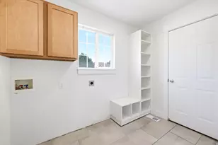 1128 N Mustang Ln W, Saratoga Springs, UT 84045 - Photo 23