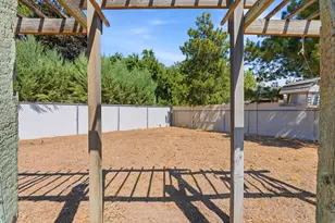 546 W 2525 S, Syracuse, UT 84075 - Photo 53