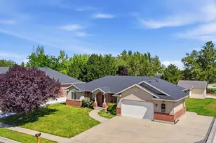 546 W 2525 S, Syracuse, UT 84075 - Photo 59