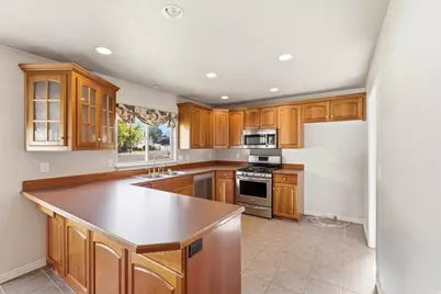 546 W 2525 S, Syracuse, UT 84075 - Photo 15
