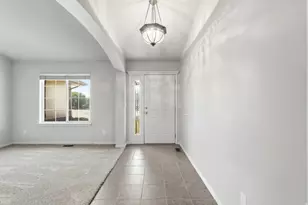 546 W 2525 S, Syracuse, UT 84075 - Photo 7