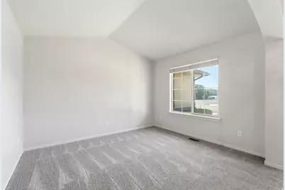 546 W 2525 S, Syracuse, UT 84075 - Photo 9