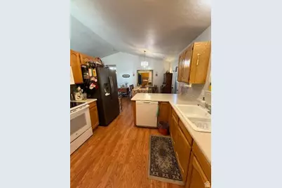 641 E Greystone Way N, Tooele, UT 84074 - Photo 5