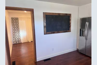 194 W 1900 N, Sunset, UT 84015 - Photo 11