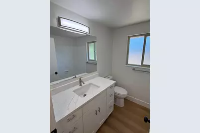 924 S 1213 E, Fruit Heights, UT 84037 - Photo 17