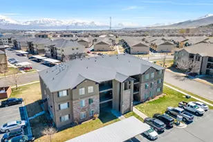 3585 E Rock Creek Rd N, Eagle Mountain, UT 84005 - Photo 25
