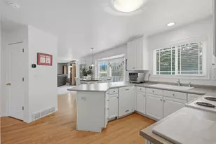 2208 E Fisher Ln, Millcreek, UT 84109 - Photo 9