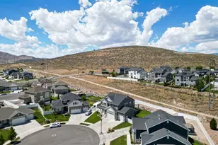 1224 W Peak Pl, Saratoga Springs, UT 84045 - Photo 41