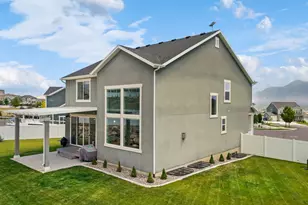 1224 W Peak Pl, Saratoga Springs, UT 84045 - Photo 35
