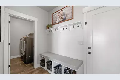 1224 W Peak Pl, Saratoga Springs, UT 84045 - Photo 11