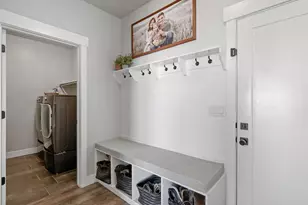 1224 W Peak Pl, Saratoga Springs, UT 84045 - Photo 11