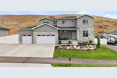 2323 E Patriot Dr, Eagle Mountain, UT 84005 - Photo 1