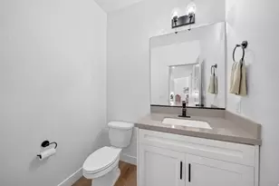 2323 E Patriot Dr, Eagle Mountain, UT 84005 - Photo 13