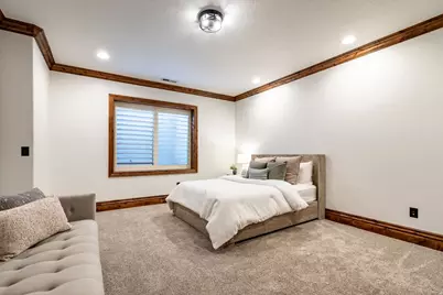 407 E Hidden Lake Dr, Bountiful, UT 84010 - Photo 25