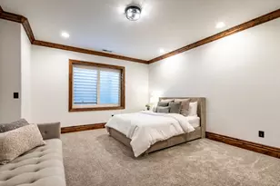 407 E Hidden Lake Dr, Bountiful, UT 84010 - Photo 25