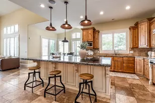 407 E Hidden Lake Dr, Bountiful, UT 84010 - Photo 9