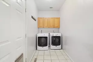 1542 N 2575 E, Layton, UT 84040 - Photo 9