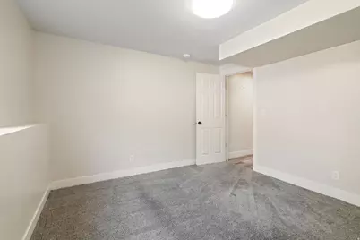 1542 N 2575 E, Layton, UT 84040 - Photo 43