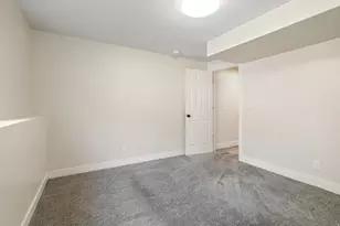 1542 N 2575 E, Layton, UT 84040 - Photo 43