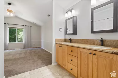 1542 N 2575 E, Layton, UT 84040 - Photo 27