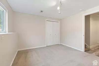 1542 N 2575 E, Layton, UT 84040 - Photo 37