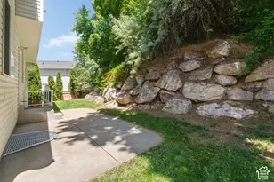 1542 N 2575 E, Layton, UT 84040 - Photo 53