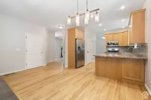 1542 N 2575 E, Layton, UT 84040 - Photo 15