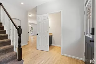 1542 N 2575 E, Layton, UT 84040 - Photo 5