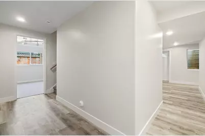 1542 N 2575 E, Layton, UT 84040 - Photo 39