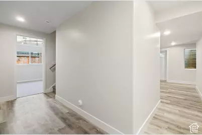 1542 N 2575 E, Layton, UT 84040 - Photo 39