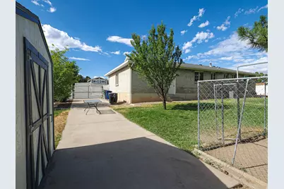 2684 W Toni Lee St S, West Jordan, UT 84088 - Photo 47