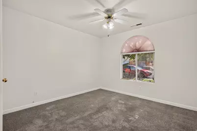 210 N Mall Dr #34, Saint George, UT 84790 - Photo 21