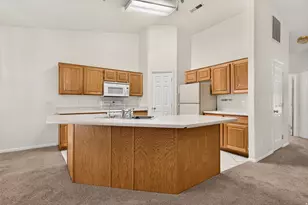 210 N Mall Dr, Saint George, UT 84790 - Photo 9