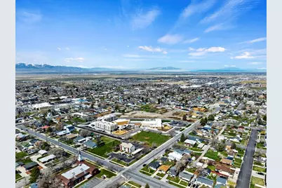 225 N Bristlecone Ct E, Tooele, UT 84074 - Photo 11