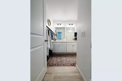 472 W Gallup Ln S, Stansbury Park, UT 84074 - Photo 15
