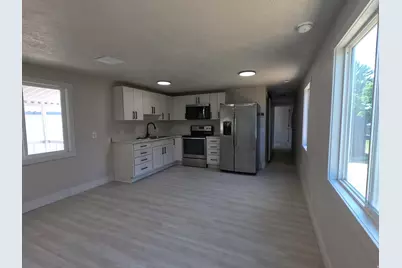 575 N 1350 W, Clearfield, UT 84015 - Photo 3