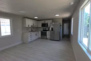 575 N 1350 W, Clearfield, UT 84015 - Photo 3