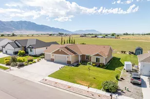 1204 E 250 S, Tremonton, UT 84337 - Photo 33