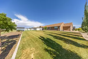 1204 E 250 S, Tremonton, UT 84337 - Photo 31
