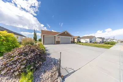 1204 E 250 S, Tremonton, UT 84337 - Photo 39