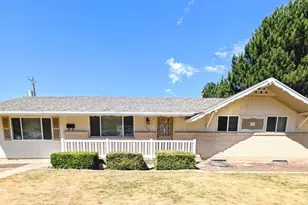 895 N Stoneybrook Rd, Kaysville, UT 84037 - Photo 1
