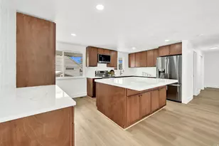895 N Stoneybrook Rd, Kaysville, UT 84037 - Photo 11