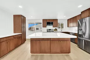 895 N Stoneybrook Rd, Kaysville, UT 84037 - Photo 11