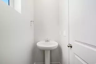 932 E Eden St, Eagle Mountain, UT 84005 - Photo 7