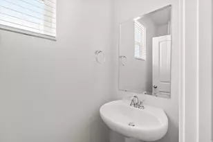 932 E Eden St, Eagle Mountain, UT 84005 - Photo 9