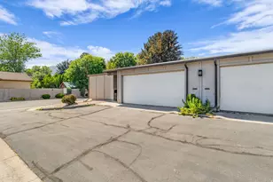 1579 E 5975 S, Salt Lake City, UT 84121 - Photo 39