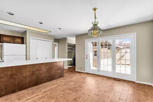 1579 E 5975 S, Salt Lake City, UT 84121 - Photo 9